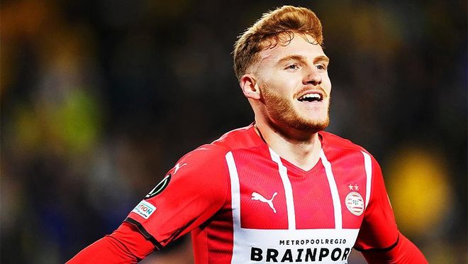 场比赛中 场比赛中