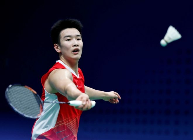 到场助威 到场助威